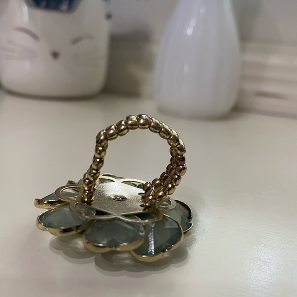 Ring - Picture 2 of 2